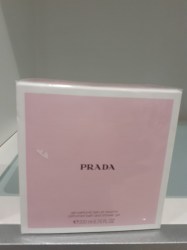 prada shower